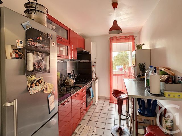 Afficher la photo en grand Appartement F3 à vendre - 3 pièces - 61.64 m2 - DRANCY - 93 - ILE-DE-FRANCE - Century 21 Pierrimo