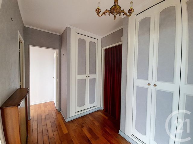 Afficher la photo en grand Appartement F3 à vendre - 3 pièces - 63.27 m2 - LE BOURGET - 93 - ILE-DE-FRANCE - Century 21 Pierrimo