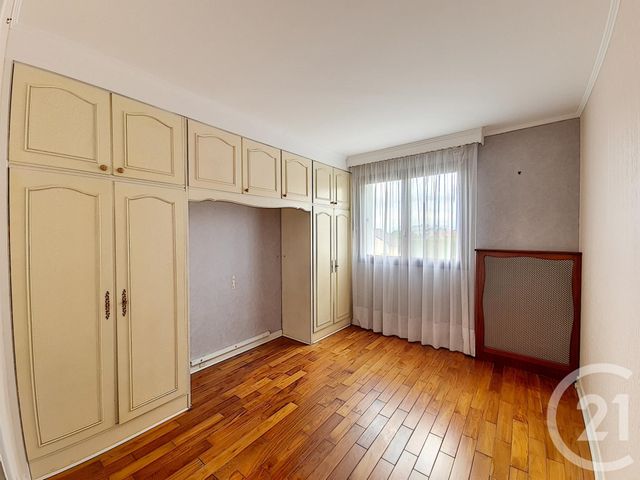 Afficher la photo en grand Appartement F3 à vendre - 3 pièces - 63.27 m2 - LE BOURGET - 93 - ILE-DE-FRANCE - Century 21 Pierrimo