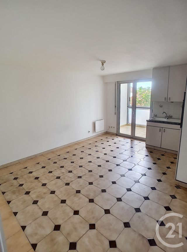 Afficher la photo en grand Appartement F2 à louer - 2 pièces - 35.03 m2 - DRANCY - 93 - ILE-DE-FRANCE - Century 21 Pierrimo