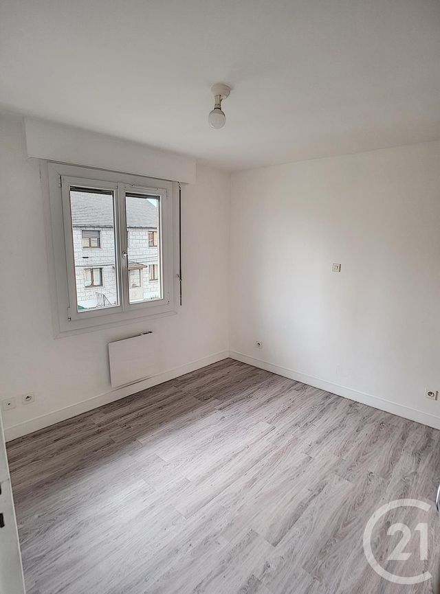 Afficher la photo en grand Appartement F2 à louer - 2 pièces - 35.03 m2 - DRANCY - 93 - ILE-DE-FRANCE - Century 21 Pierrimo