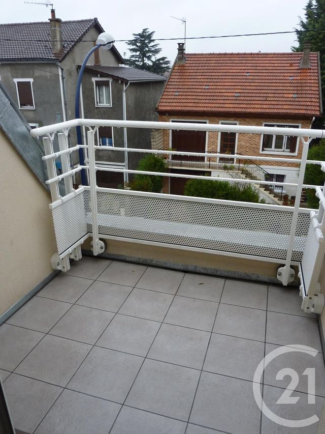 Appartement F3 à louer - 3 pièces - 62.52 m2 - DRANCY - 93 - ILE-DE-FRANCE - Century 21 Pierrimo Appartement F3 à louer - 3 pièces - 62.52 m2 - DRANCY - 93 - ILE-DE-FRANCE - Century 21 Pierrimo