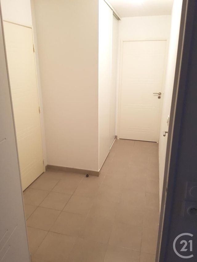 Appartement F4 à louer - 4 pièces - 84.7 m2 - DRANCY - 93 - ILE-DE-FRANCE - Century 21 Pierrimo Appartement F4 à louer - 4 pièces - 84.7 m2 - DRANCY - 93 - ILE-DE-FRANCE - Century 21 Pierrimo