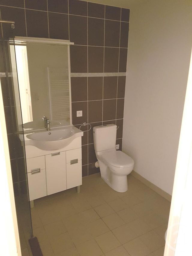 Appartement F4 à louer - 4 pièces - 84.7 m2 - DRANCY - 93 - ILE-DE-FRANCE - Century 21 Pierrimo Appartement F4 à louer - 4 pièces - 84.7 m2 - DRANCY - 93 - ILE-DE-FRANCE - Century 21 Pierrimo