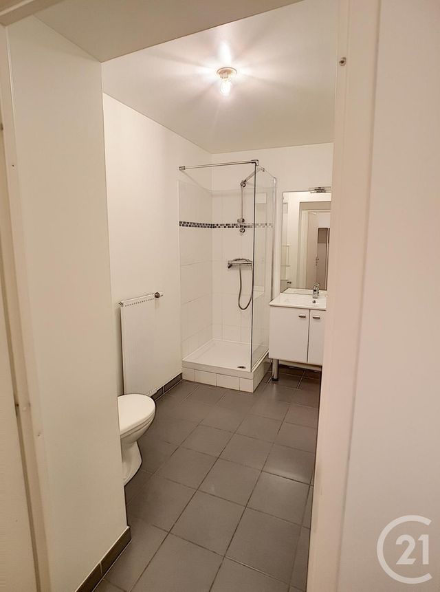 Appartement F1 à louer - 1 pièce - 30.87 m2 - DRANCY - 93 - ILE-DE-FRANCE - Century 21 Pierrimo Appartement F1 à louer - 1 pièce - 30.87 m2 - DRANCY - 93 - ILE-DE-FRANCE - Century 21 Pierrimo