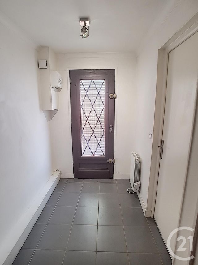 Afficher la photo en grand Appartement F2 à louer - 2 pièces - 36.06 m2 - TREMBLAY EN FRANCE - 93 - ILE-DE-FRANCE - Century 21 Pierrimo
