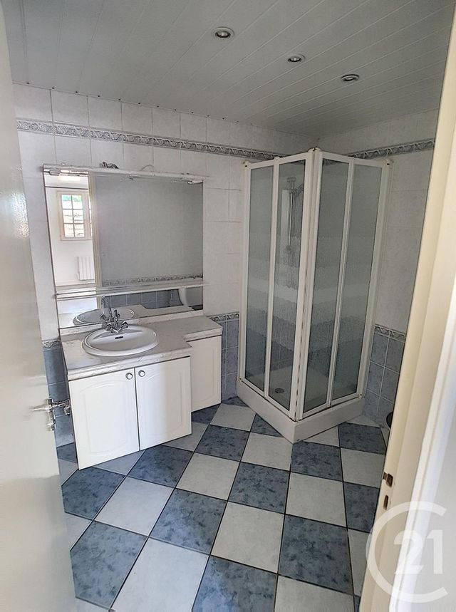 Afficher la photo en grand Appartement F2 à louer - 2 pièces - 36.06 m2 - TREMBLAY EN FRANCE - 93 - ILE-DE-FRANCE - Century 21 Pierrimo