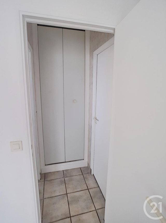 Afficher la photo en grand Studio à louer - 1 pièce - 26.92 m2 - DRANCY - 93 - ILE-DE-FRANCE - Century 21 Pierrimo
