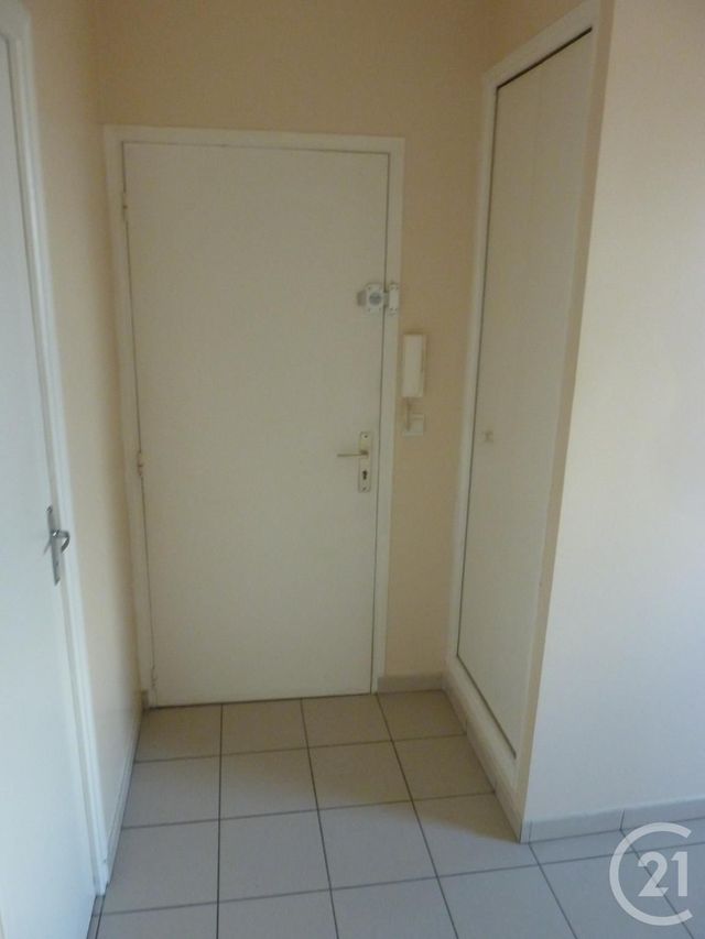Afficher la photo en grand Appartement F2 à louer - 2 pièces - 31.16 m2 - DRANCY - 93 - ILE-DE-FRANCE - Century 21 Pierrimo