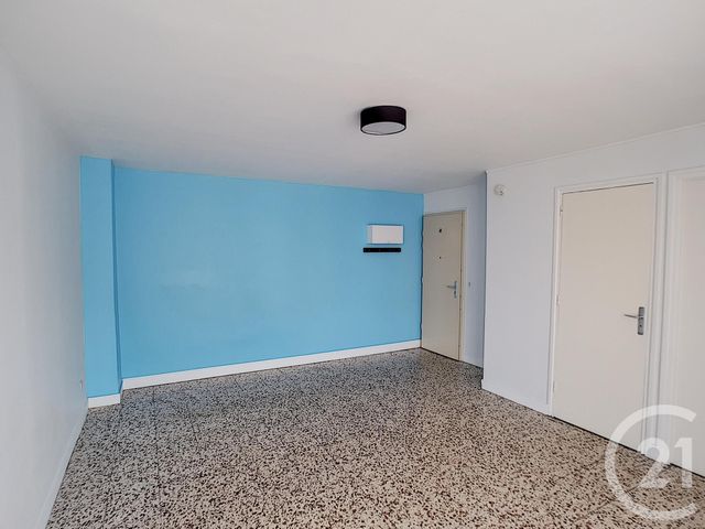 Afficher la photo en grand Appartement F1 à louer - 1 pièce - 32.76 m2 - DRANCY - 93 - ILE-DE-FRANCE - Century 21 Pierrimo