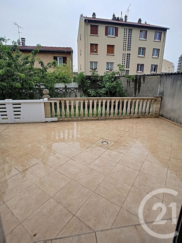 Afficher la photo en grand Appartement F4 à louer - 4 pièces - 102.37 m2 - DRANCY - 93 - ILE-DE-FRANCE - Century 21 Pierrimo