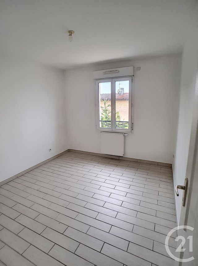 Afficher la photo en grand Appartement F4 à louer - 4 pièces - 102.37 m2 - DRANCY - 93 - ILE-DE-FRANCE - Century 21 Pierrimo