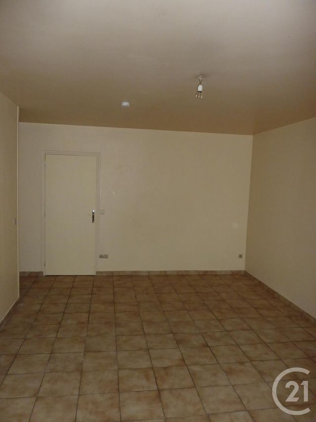 Afficher la photo en grand Appartement F2 à louer - 2 pièces - 43.55 m2 - DRANCY - 93 - ILE-DE-FRANCE - Century 21 Pierrimo