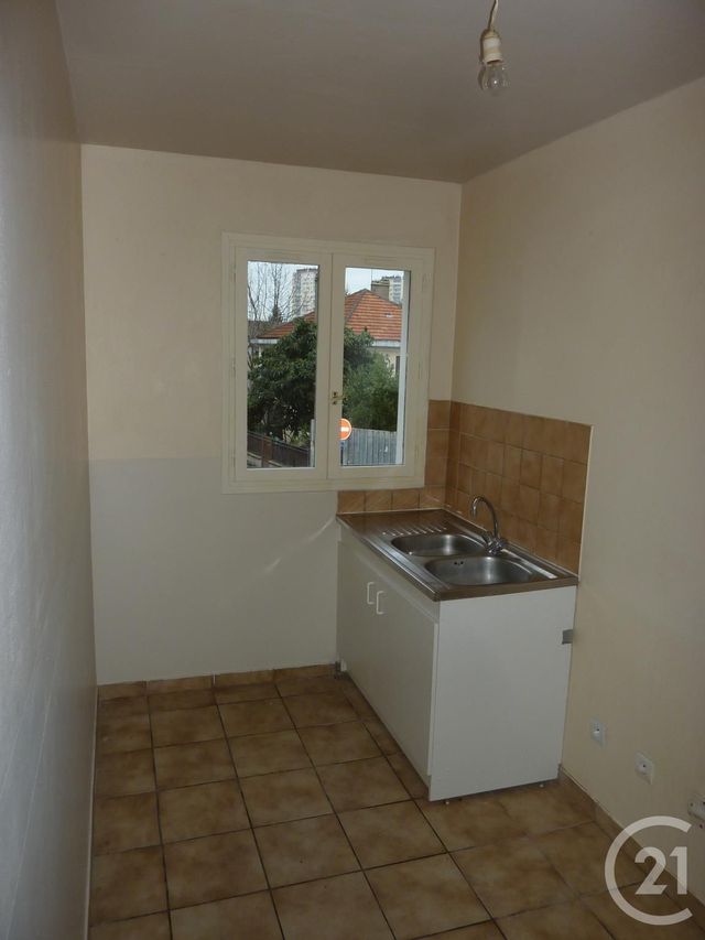 Afficher la photo en grand Appartement F2 à louer - 2 pièces - 43.55 m2 - DRANCY - 93 - ILE-DE-FRANCE - Century 21 Pierrimo