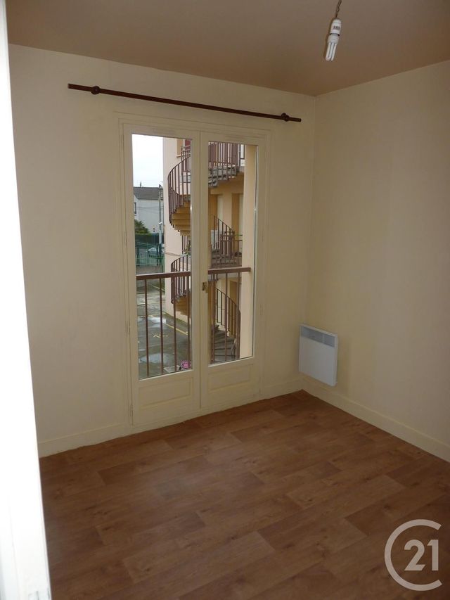 Afficher la photo en grand Appartement F2 à louer - 2 pièces - 43.55 m2 - DRANCY - 93 - ILE-DE-FRANCE - Century 21 Pierrimo