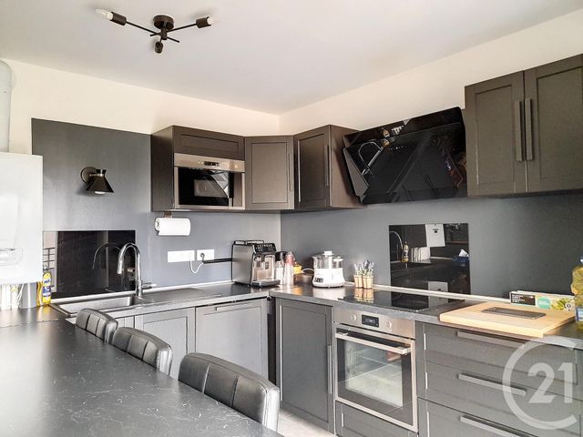 Appartement F3 à vendre - 3 pièces - 59.28 m2 - DRANCY - 93 - ILE-DE-FRANCE - Century 21 Pierrimo