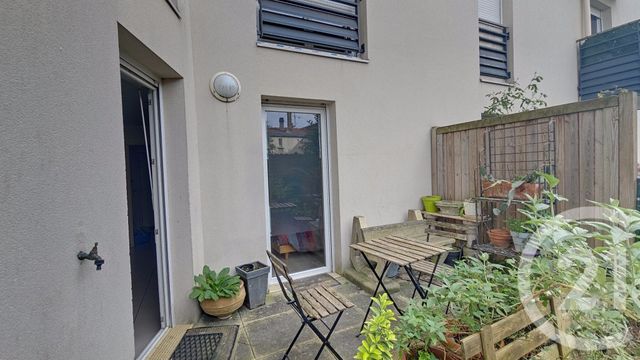 Appartement F2 à vendre - 2 pièces - 48.78 m2 - DRANCY - 93 - ILE-DE-FRANCE - Century 21 Pierrimo