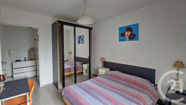 Appartement F2 à vendre - 2 pièces - 48.78 m2 - DRANCY - 93 - ILE-DE-FRANCE - Century 21 Pierrimo