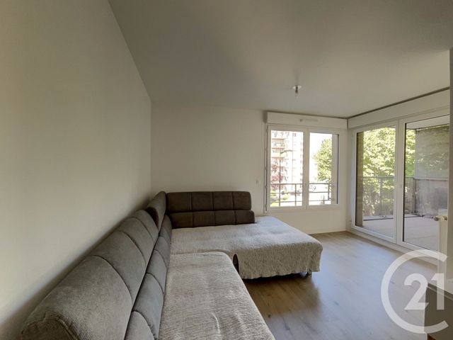 Afficher la photo en grand Appartement F2 à vendre - 2 pièces - 47.2 m2 - LE BOURGET - 93 - ILE-DE-FRANCE - Century 21 Pierrimo