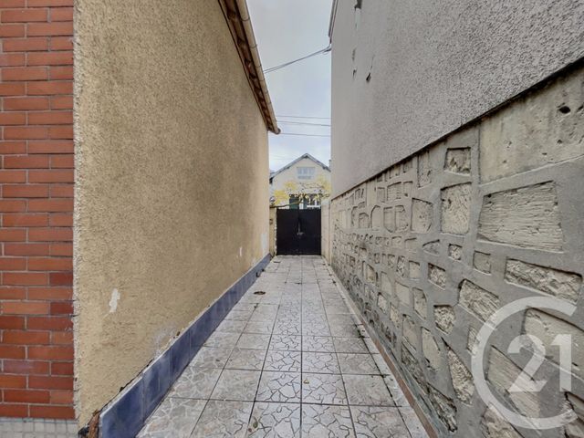 maison à vendre - 7 pièces - 129.57 m2 - DRANCY - 93 - ILE-DE-FRANCE - Century 21 Pierrimo