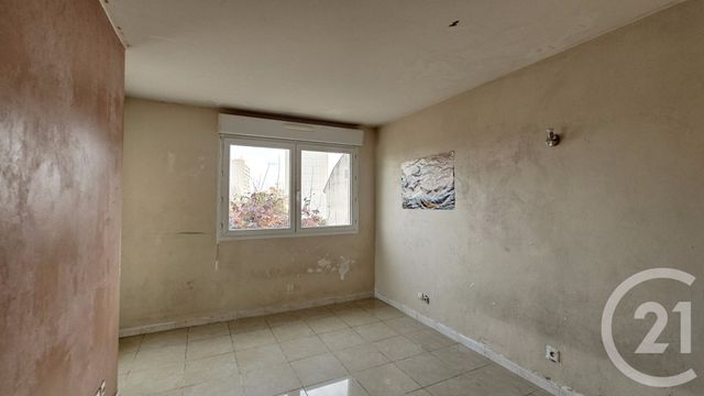Appartement F3 à vendre - 3 pièces - 77.73 m2 - LE BLANC MESNIL - 93 - ILE-DE-FRANCE - Century 21 Pierrimo