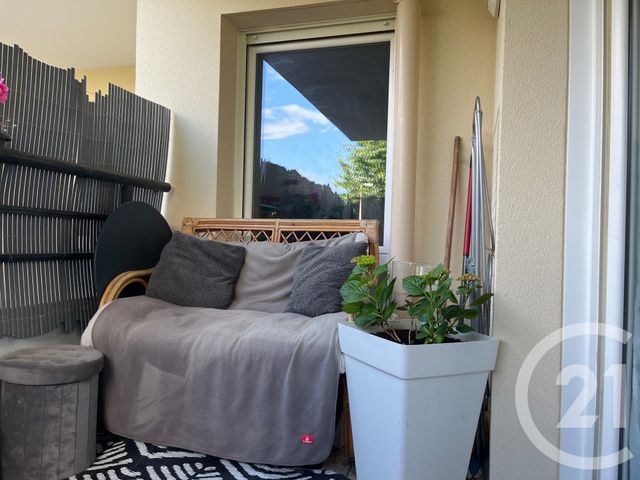 Afficher la photo en grand Appartement F4 à vendre - 4 pièces - 76.91 m2 - LE BLANC MESNIL - 93 - ILE-DE-FRANCE - Century 21 Pierrimo