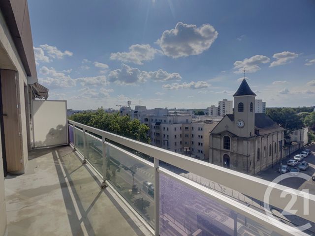 Afficher la photo en grand Appartement F1 à vendre - 1 pièce - 29.69 m2 - LE BOURGET - 93 - ILE-DE-FRANCE - Century 21 Pierrimo