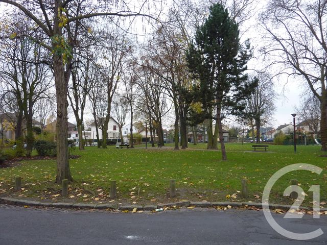 maison à vendre - 5 pièces - 104.16 m2 - LE BLANC MESNIL - 93 - ILE-DE-FRANCE - Century 21 Pierrimo