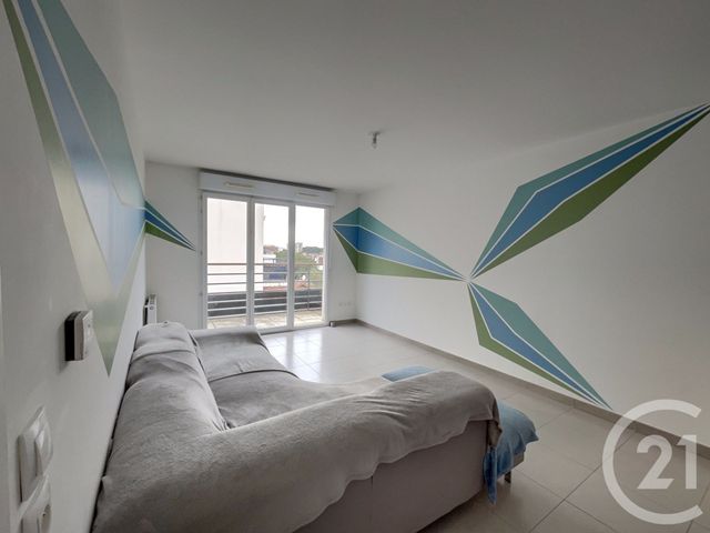 Afficher la photo en grand Appartement F3 à vendre - 3 pièces - 57.87 m2 - DRANCY - 93 - ILE-DE-FRANCE - Century 21 Pierrimo