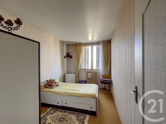 Appartement F3 à vendre - 4 pièces - 76.4 m2 - DRANCY - 93 - ILE-DE-FRANCE - Century 21 Pierrimo