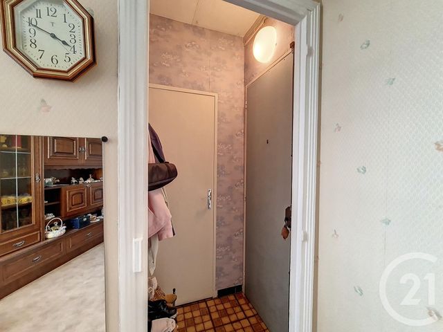 Afficher la photo en grand Appartement F2 à vendre - 2 pièces - 29.65 m2 - DRANCY - 93 - ILE-DE-FRANCE - Century 21 Pierrimo