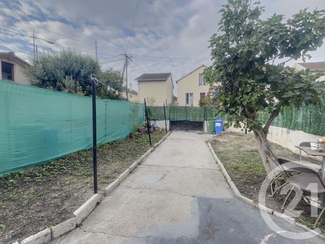 Afficher la photo en grand Appartement F2 à vendre - 2 pièces - 42.73 m2 - DRANCY - 93 - ILE-DE-FRANCE - Century 21 Pierrimo