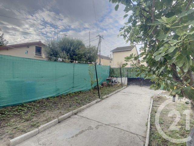 Afficher la photo en grand Appartement F2 à vendre - 2 pièces - 42.73 m2 - DRANCY - 93 - ILE-DE-FRANCE - Century 21 Pierrimo
