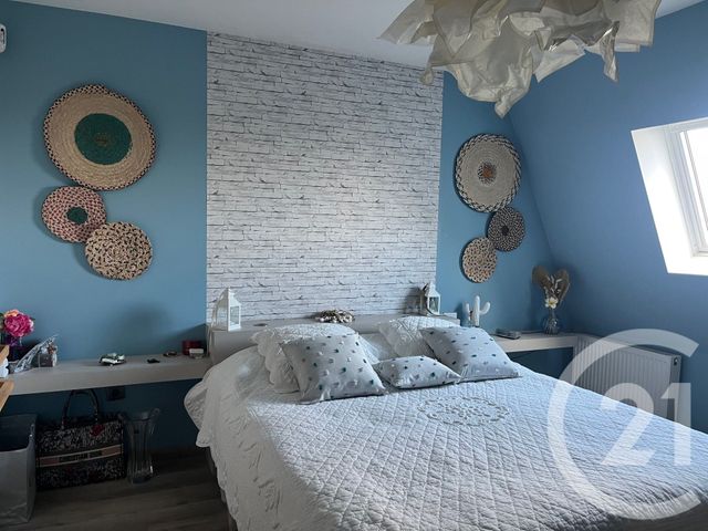Afficher la photo en grand Appartement F4 à vendre - 4 pièces - 77.63 m2 - LE BLANC MESNIL - 93 - ILE-DE-FRANCE - Century 21 Pierrimo