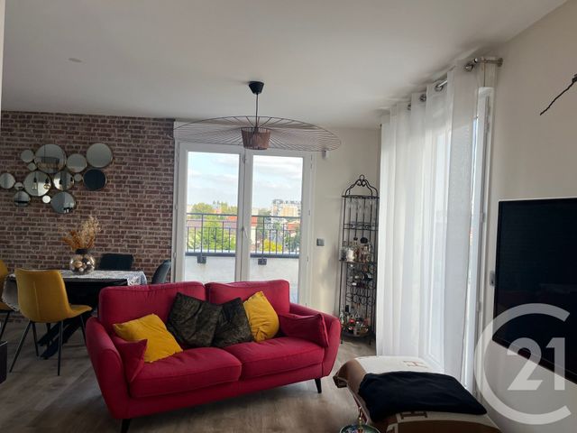 Afficher la photo en grand Appartement F4 à vendre - 4 pièces - 77.63 m2 - LE BLANC MESNIL - 93 - ILE-DE-FRANCE - Century 21 Pierrimo
