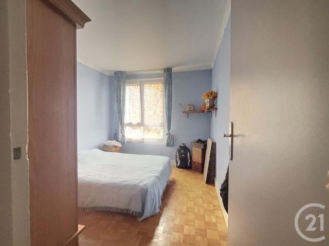 Appartement F5 à vendre - 5 pièces - 72.98 m2 - DRANCY - 93 - ILE-DE-FRANCE - Century 21 Pierrimo