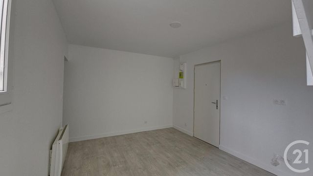 Appartement Duplex à vendre - 2 pièces - 25.39 m2 - LE BLANC MESNIL - 93 - ILE-DE-FRANCE - Century 21 Pierrimo