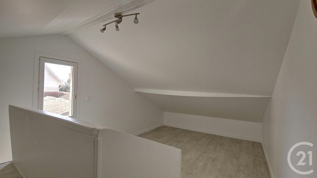 Appartement Duplex à vendre - 2 pièces - 25.39 m2 - LE BLANC MESNIL - 93 - ILE-DE-FRANCE - Century 21 Pierrimo