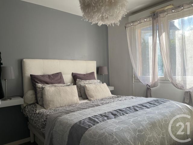 Appartement F4 à vendre - 4 pièces - 76.91 m2 - LE BLANC MESNIL - 93 - ILE-DE-FRANCE - Century 21 Pierrimo