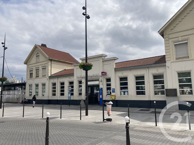 Appartement F2 à vendre - 2 pièces - 34.22 m2 - DRANCY - 93 - ILE-DE-FRANCE - Century 21 Pierrimo