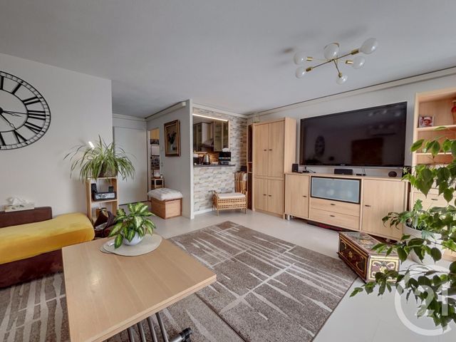 Appartement F4 à vendre - 4 pièces - 69.48 m2 - DRANCY - 93 - ILE-DE-FRANCE - Century 21 Pierrimo