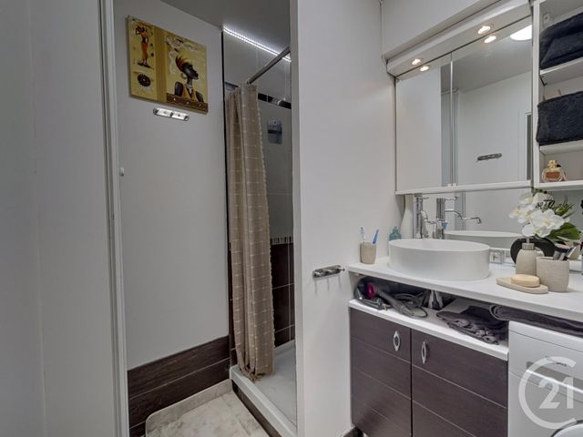 Appartement F4 à vendre - 4 pièces - 69.48 m2 - DRANCY - 93 - ILE-DE-FRANCE - Century 21 Pierrimo