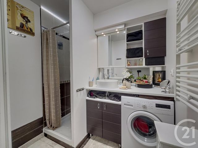 Appartement F4 à vendre - 4 pièces - 69.48 m2 - DRANCY - 93 - ILE-DE-FRANCE - Century 21 Pierrimo