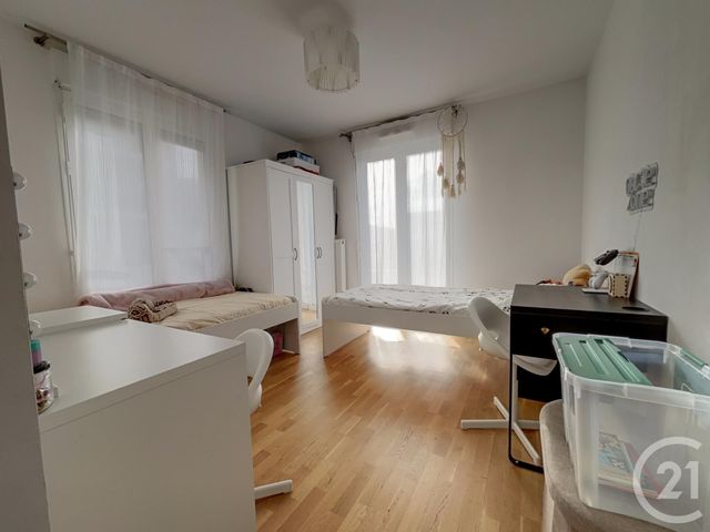 Appartement F3 à vendre - 3 pièces - 63.8 m2 - DRANCY - 93 - ILE-DE-FRANCE - Century 21 Pierrimo