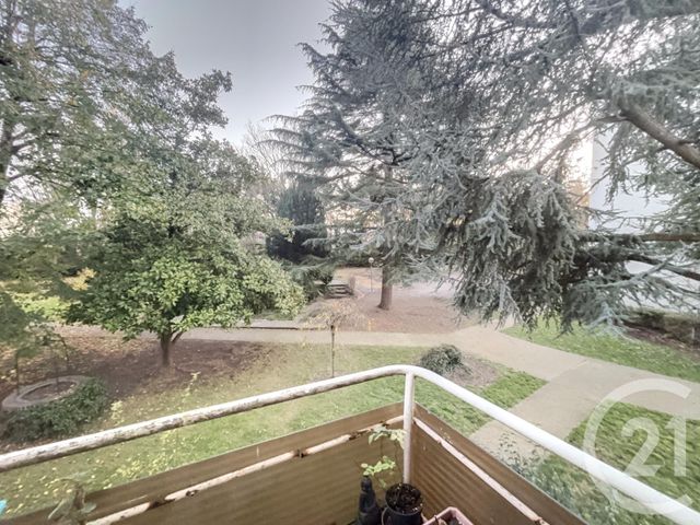 Appartement F3 à vendre - 3 pièces - 54.38 m2 - LE BOURGET - 93 - ILE-DE-FRANCE - Century 21 Pierrimo