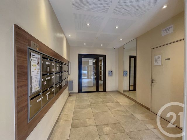 Appartement F2 à vendre - 2 pièces - 43.05 m2 - DRANCY - 93 - ILE-DE-FRANCE - Century 21 Pierrimo