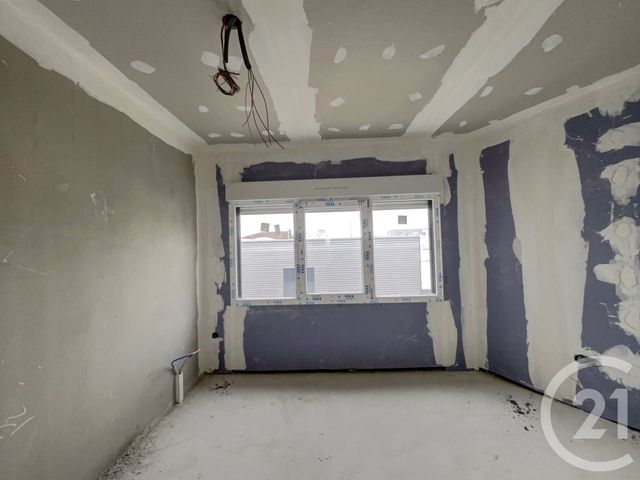 Appartement F3 à vendre - 3 pièces - 64.54 m2 - EPINAY SUR SEINE - 93 - ILE-DE-FRANCE - Century 21 Pierrimo