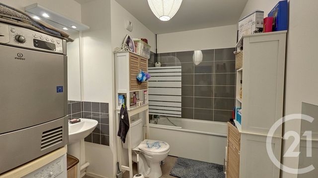 Appartement F2 à vendre - 2 pièces - 38.23 m2 - LE BLANC MESNIL - 93 - ILE-DE-FRANCE - Century 21 Pierrimo