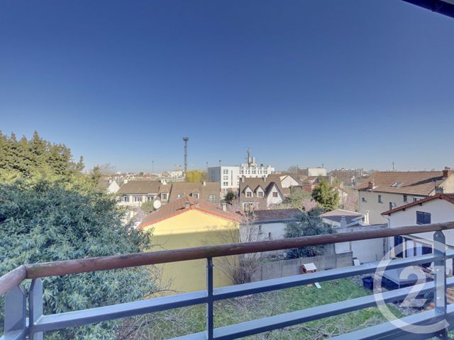 Appartement F2 à vendre - 2 pièces - 41.2 m2 - DRANCY - 93 - ILE-DE-FRANCE - Century 21 Pierrimo