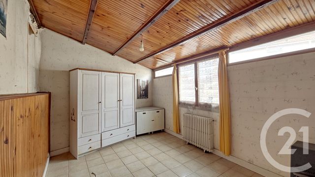 Appartement F4 à vendre - 4 pièces - 68.13 m2 - DRANCY - 93 - ILE-DE-FRANCE - Century 21 Pierrimo